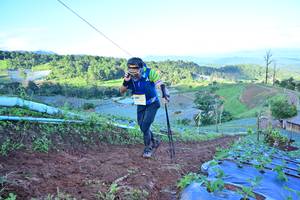 BIB: 5067
                            <button type="button" onclick="openModal(13384298)" class="btn btn-primary btn-sm float-right btn-popup" data-toggle="modal" data-target=".modal-high-quality">
                        <i class="fas fa-shopping-cart"></i> Add to Cart
                    </button>
                                            <button type="button" onclick="isThisMe(13384298, true)" class="btn btn-success btn-sm float-right btn-popup btn-isme hidden" data-toggle="tooltip" data-placement="bottom" title="นี่คือรูปของคุณใช่ไหม คลิกที่นี่เพื่อเอาเข้าอัลบั้ม">
                        <i class="fas fa-plus"></i> Add to album
                    </button>
                    <button type="button" onclick="isThisMe(13384298, false)" class="btn btn-warning btn-sm float-right btn-popup btn-isnotme hidden">
                        <i class="fas fa-ban"></i> Remove from album
                    </button>